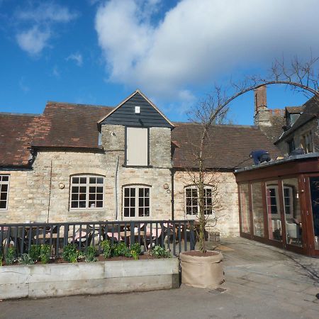 Bear&Ragged Staff Hotel Cumnor Eksteriør billede