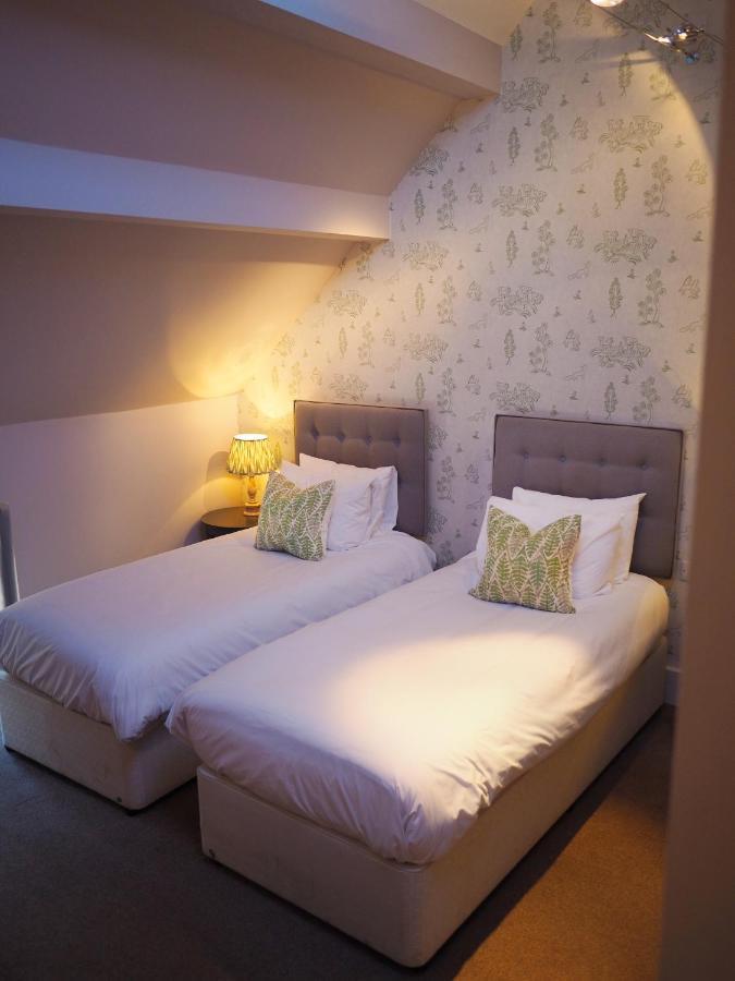 Bear&Ragged Staff Hotel Cumnor Eksteriør billede