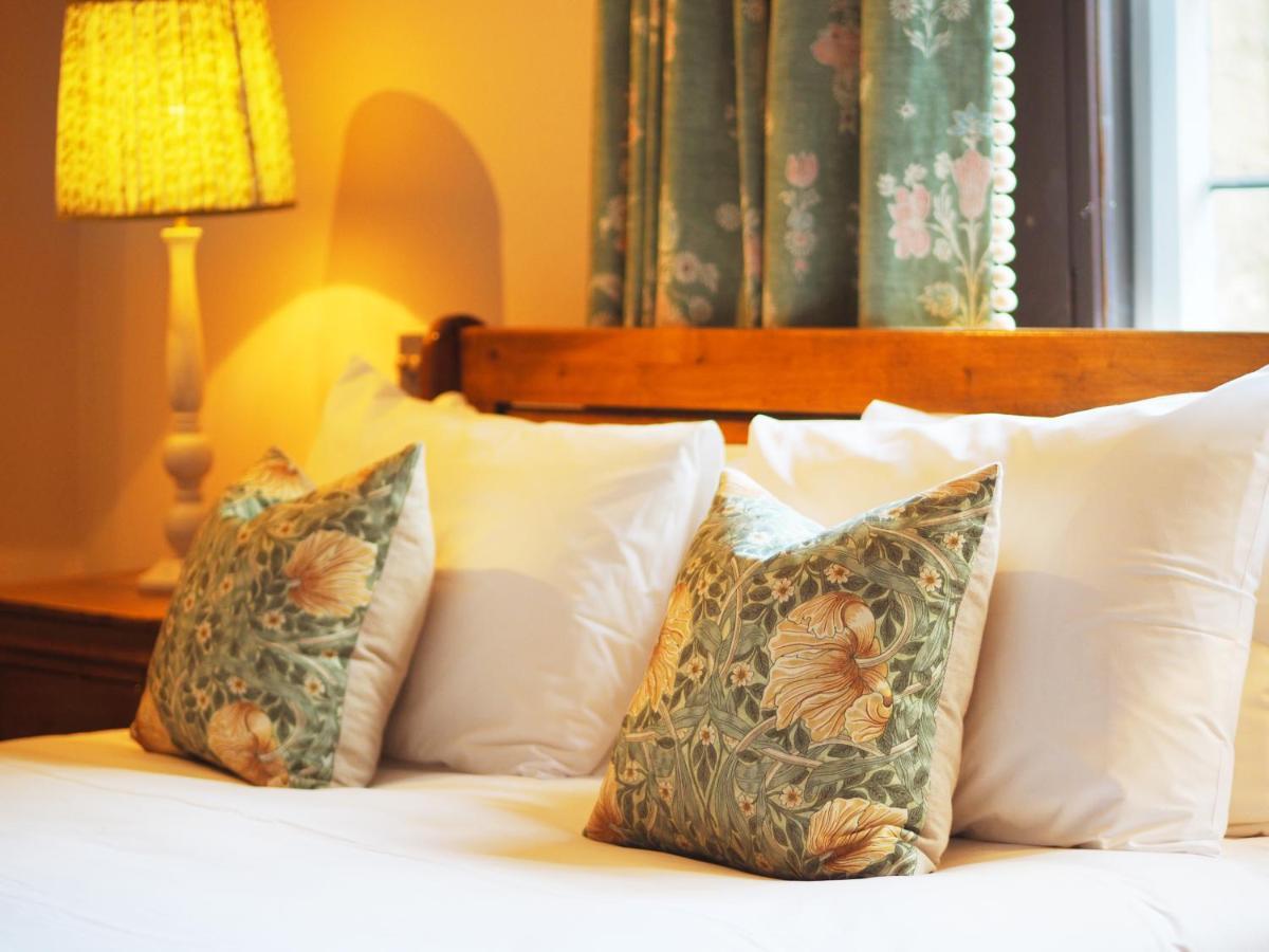 Bear&Ragged Staff Hotel Cumnor Eksteriør billede